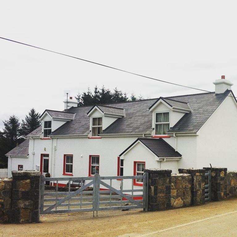 Villa The Old School House Clifden Exterior foto